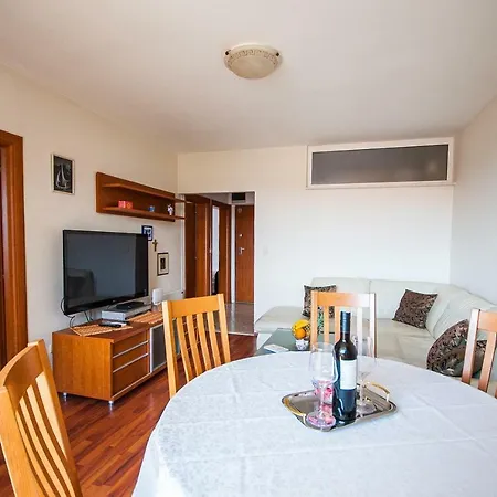 Apartment La Mia